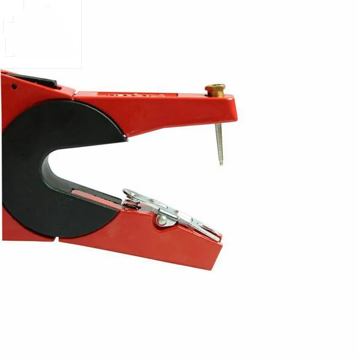 NEW Practical Cattle Livestock - Cattle Ear Tag Applicator 评论和价格
